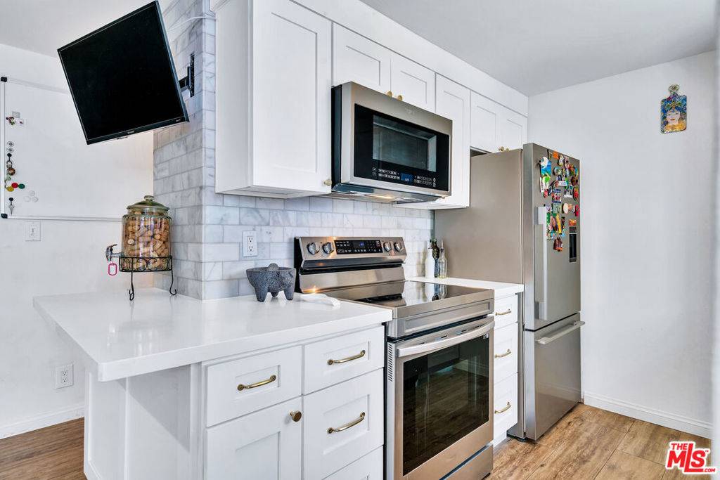 Culver City, CA 90230,5815 Doverwood DR #34
