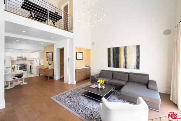 West Hollywood, CA 90069,930 N Doheny DR #412