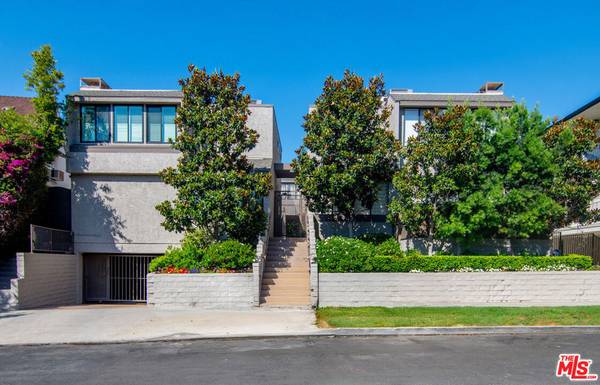1621 Hilts AVE #1, Los Angeles, CA 90024