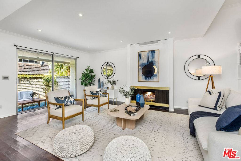 Marina Del Rey, CA 90292,4780 La Villa Marina #H