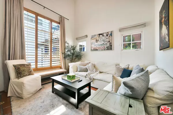 West Hollywood, CA 90046,1414 N Harper AVE #5