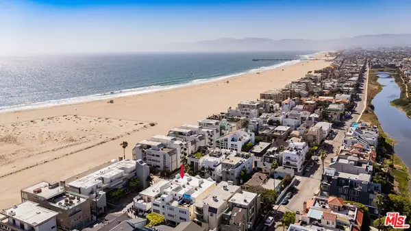 Marina Del Rey, CA 90292,16 Voyage ST