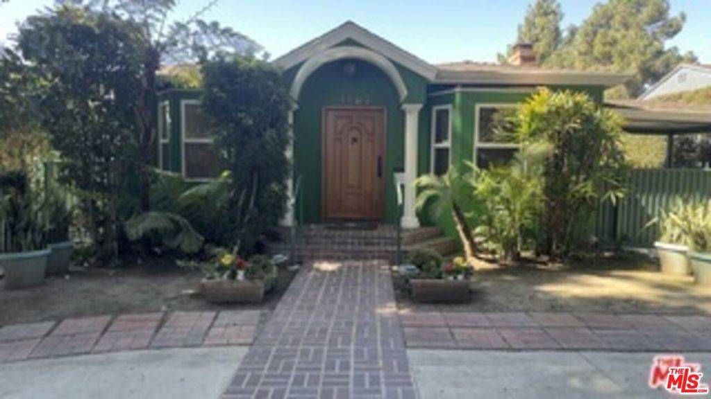 1903 S Westgate AVE, Los Angeles, CA 90025