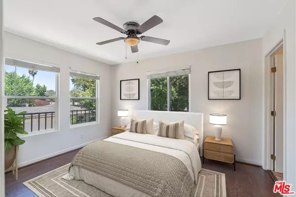 Woodland Hills, CA 91364,4821 Topanga Canyon BLVD