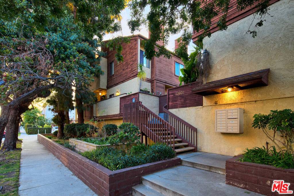 Los Angeles, CA 90066,12601 Matteson AVE #7
