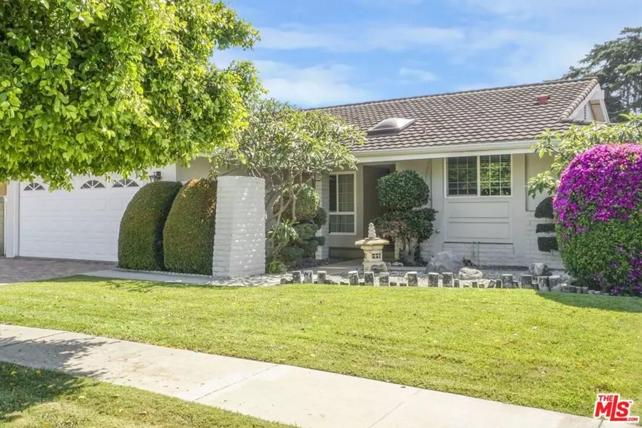 18302 Manhattan PL, Torrance, CA 90504