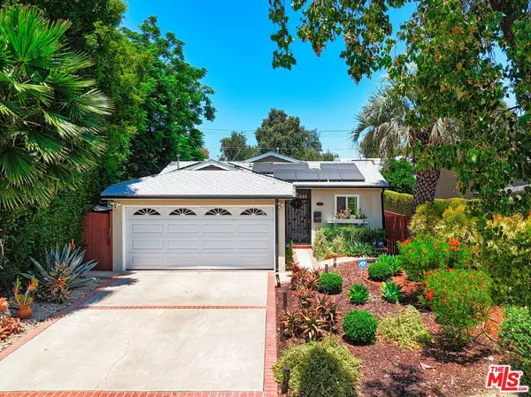 Woodland Hills, CA 91364,22101 Buena Ventura ST