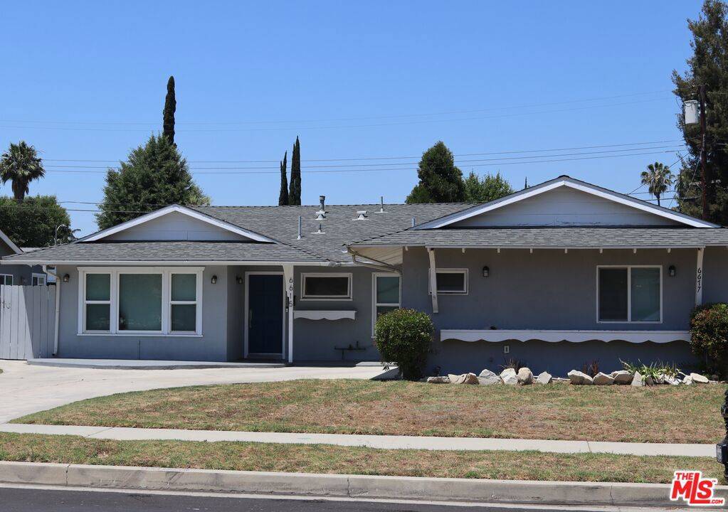 Woodland Hills, CA 91303,6615 Farralone AVE