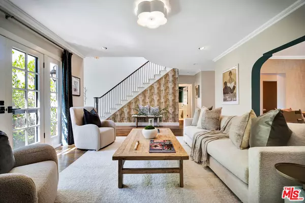 Sherman Oaks, CA 91423,14071 Roblar RD