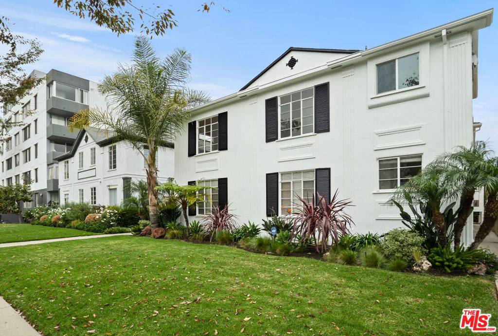 480 S Roxbury DR, Beverly Hills, CA 90212