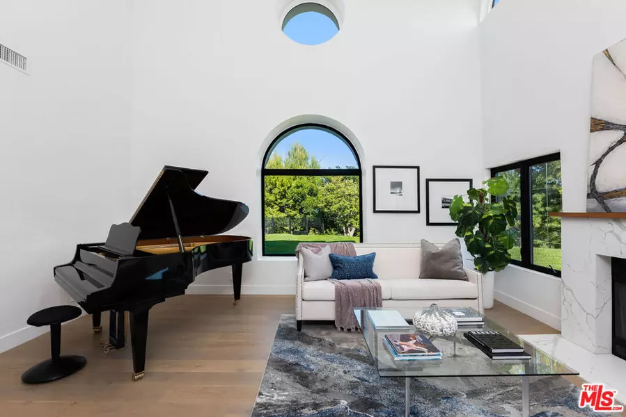 23458 W Moon Shadows DR, Malibu, CA 90265