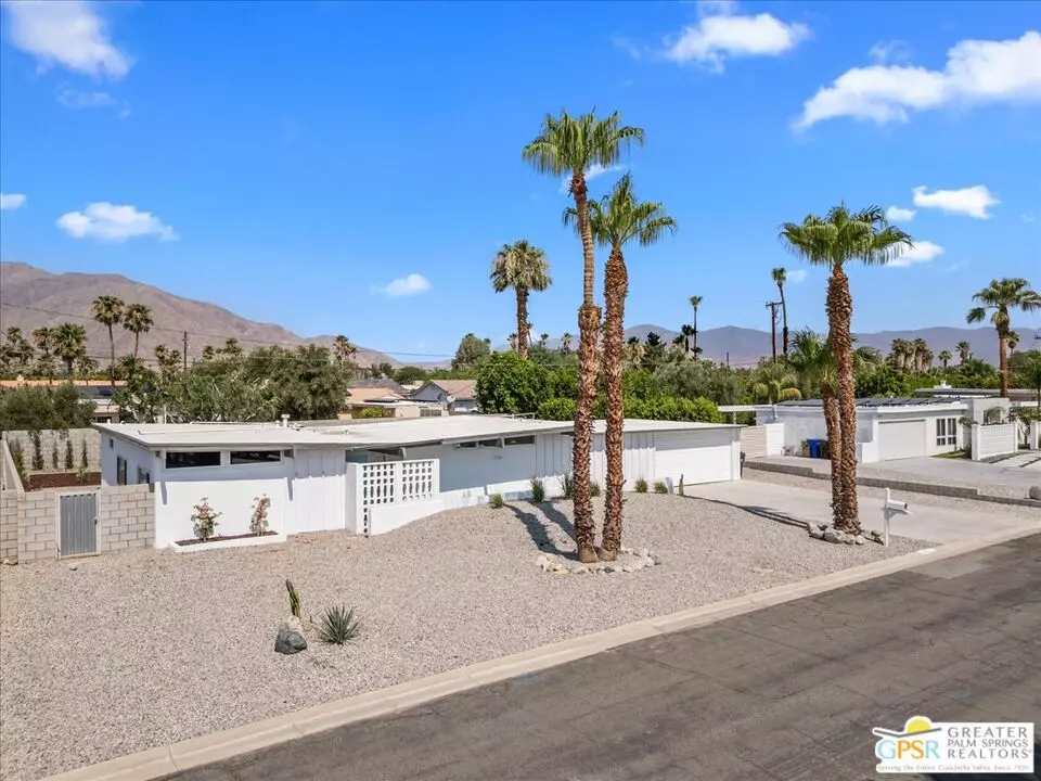 Palm Springs, CA 92262,2223 N Magnolia RD