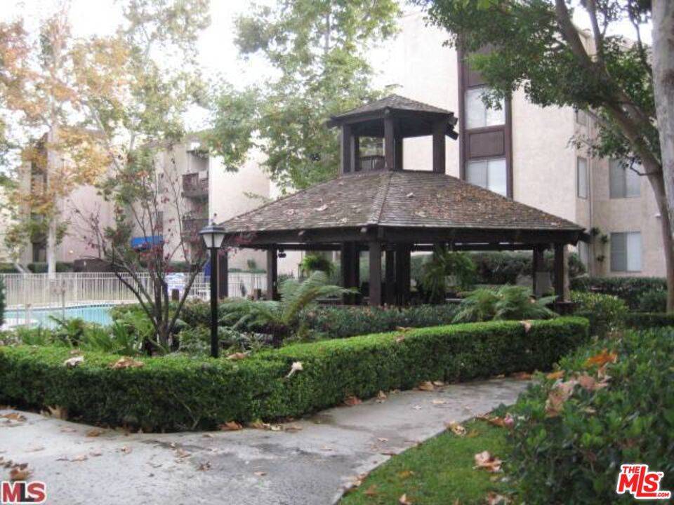 Culver City, CA 90230,9109 Summertime LN
