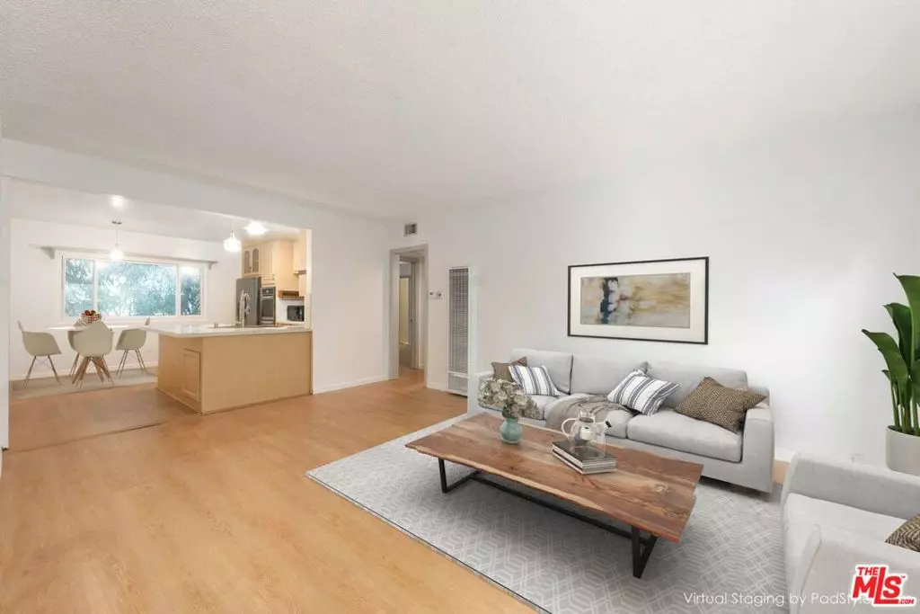 Playa Del Rey, CA 90293,8335 W Manchester AVE #B