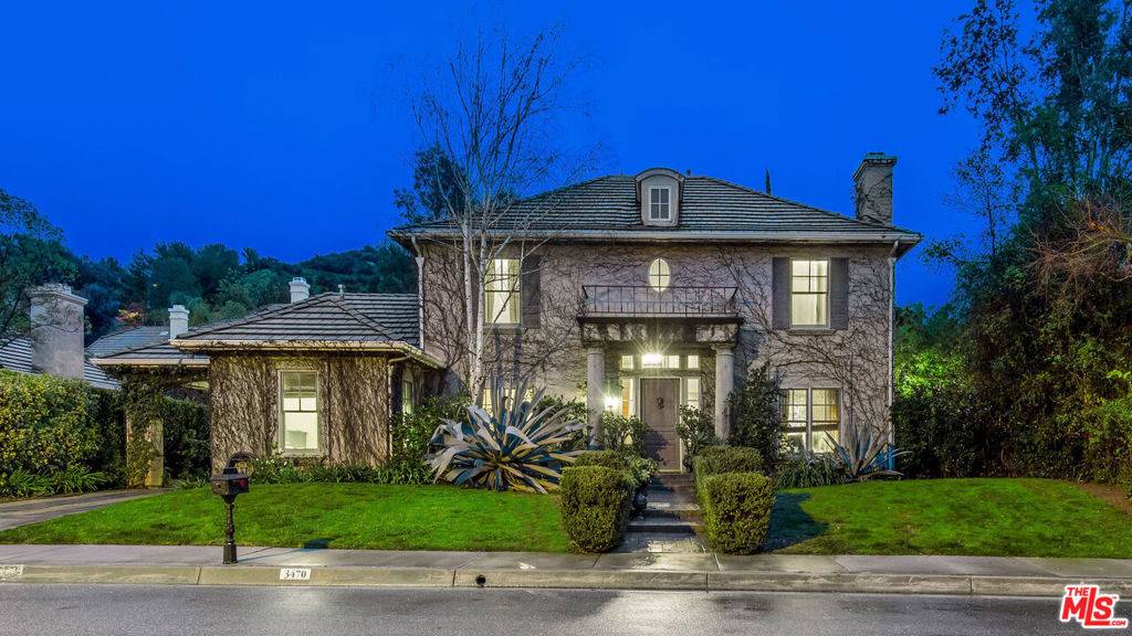 Calabasas, CA 91302,3470 Consuelo DR
