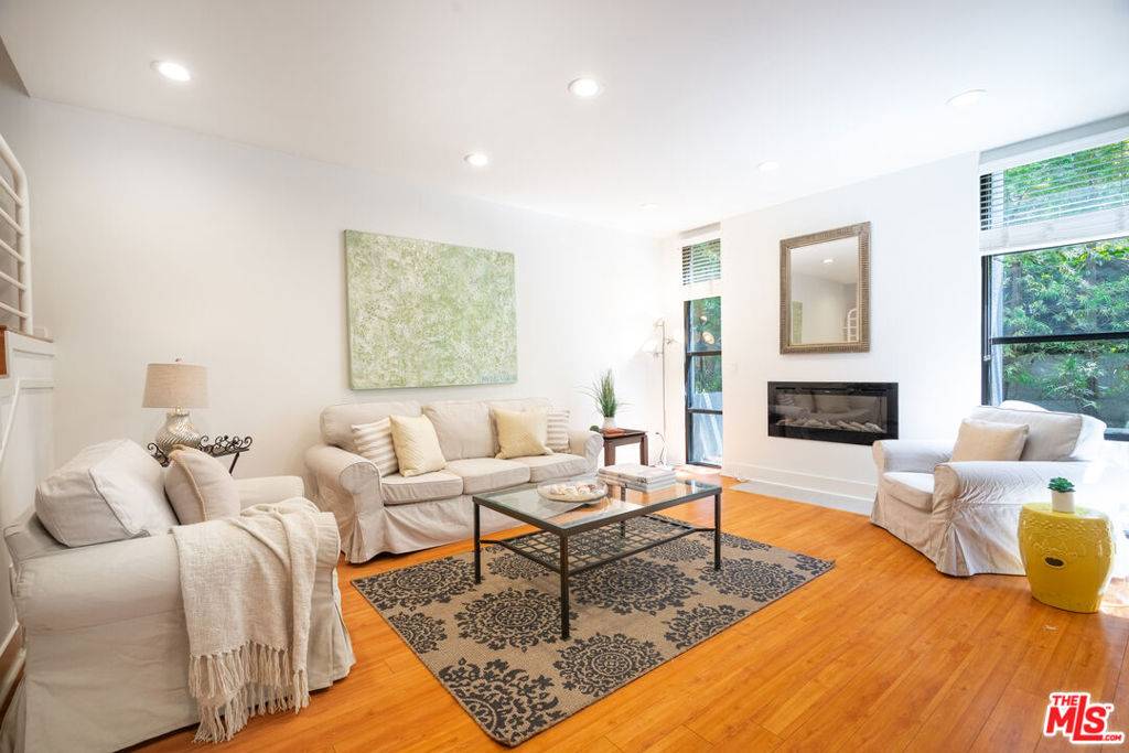 1427 18TH ST #3, Santa Monica, CA 90404