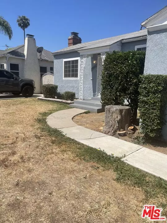 Los Angeles, CA 90047,10031 S Harvard BLVD