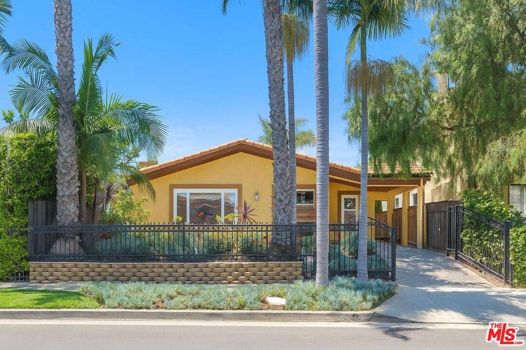 1659 Ellsmere AVE, Los Angeles, CA 90019