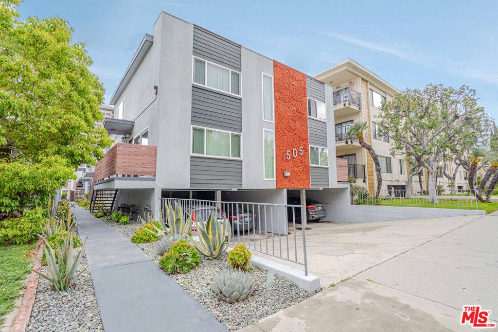 505 N KENWOOD ST #6, Glendale, CA 91206