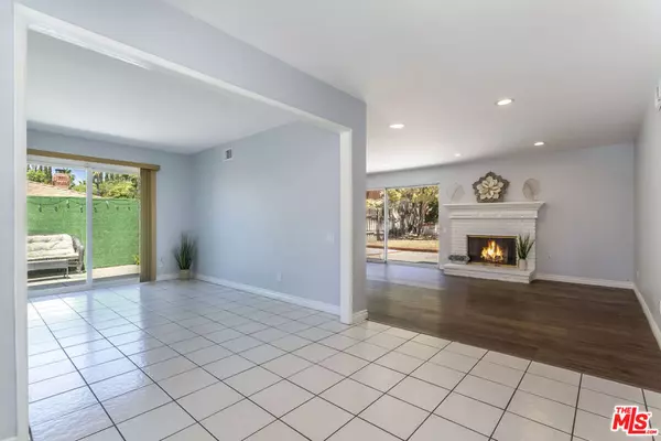 Granada Hills, CA 91344,17133 Lorillard ST