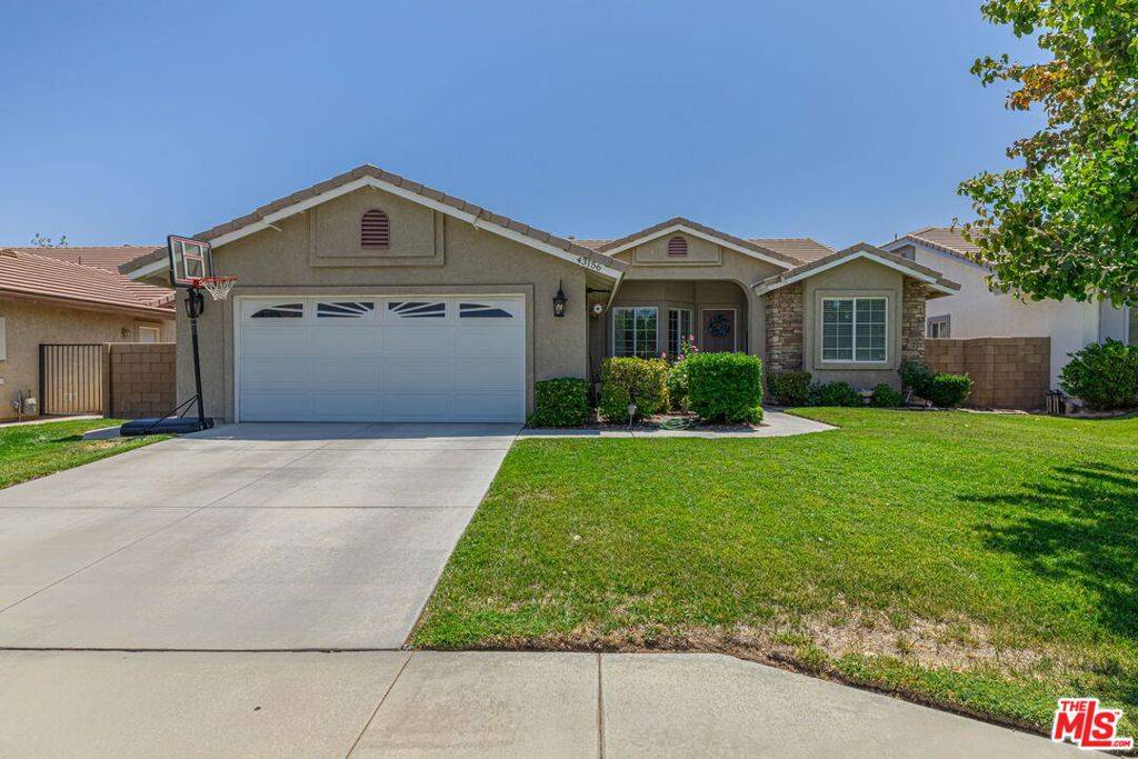 43156 28th Street West, Lancaster, CA 93536