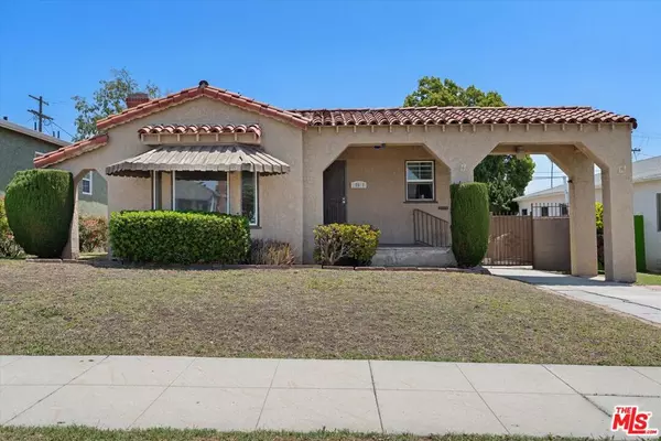 10610 S St Andrews PL, Los Angeles, CA 90047