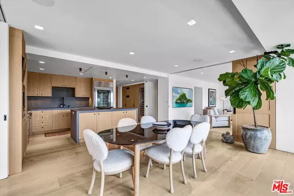 999 N Doheny DR #PH1, West Hollywood, CA 90069