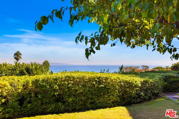 Malibu, CA 90265,3621 MALIBU COUNTRY DR