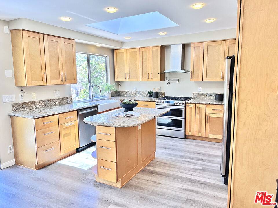 La Verne, CA 91750,1223 Cynthia CT