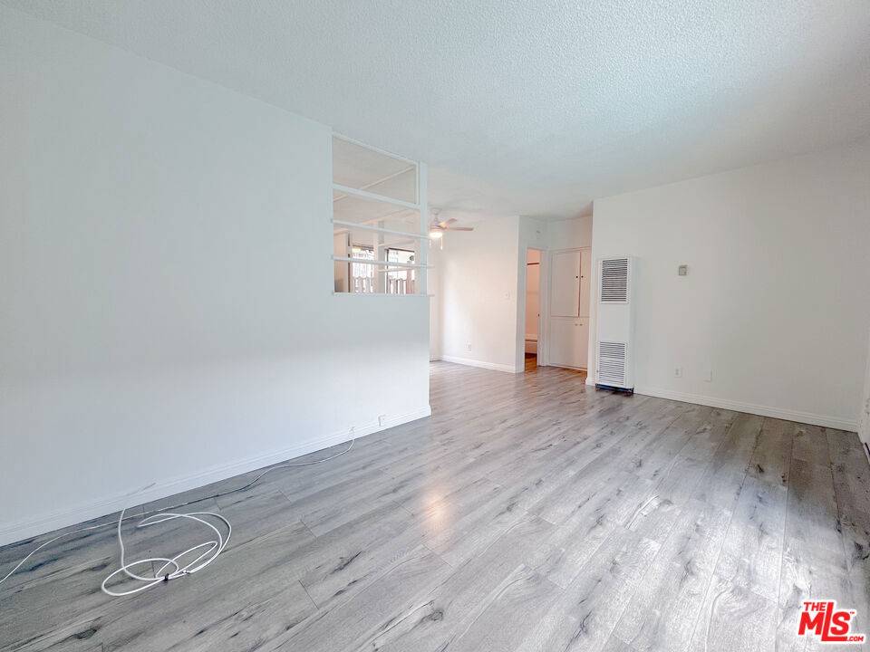 West Hollywood, CA 90069,941 N San Vicente BLVD #9