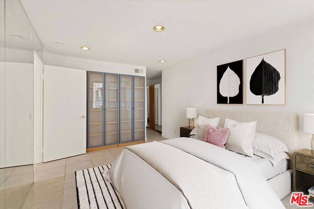 Los Angeles, CA 90024,10747 Wilshire BLVD #1102
