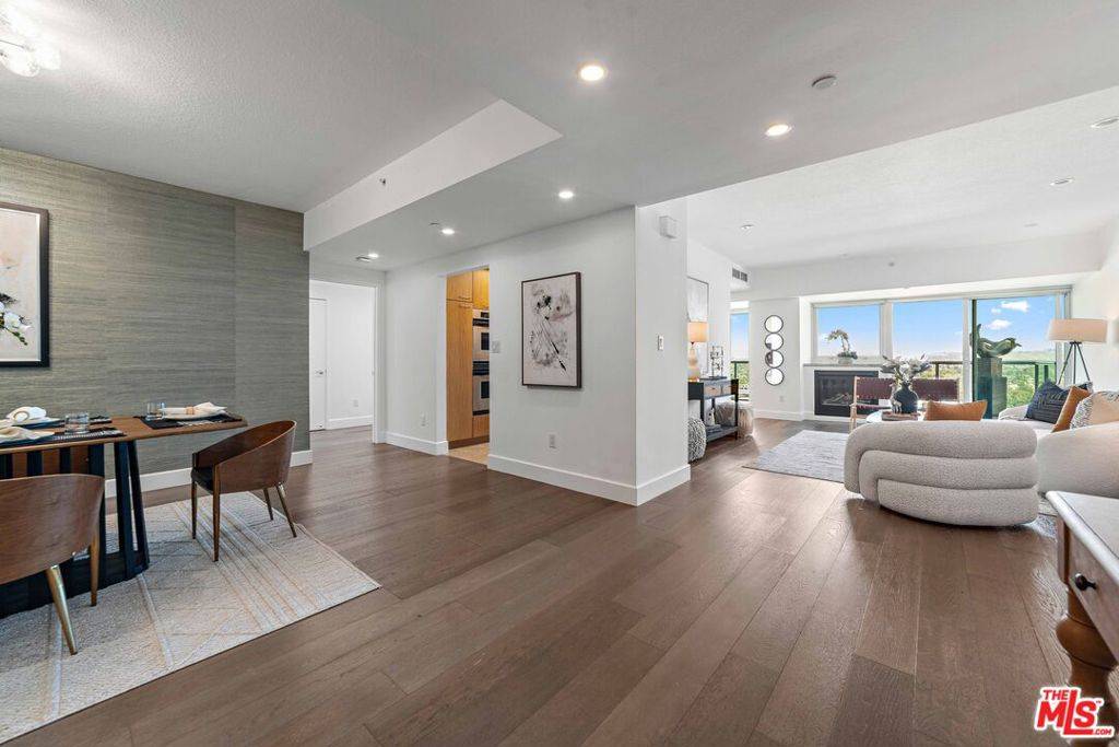 13600 Marina Pointe DR #1904, Marina Del Rey, CA 90292