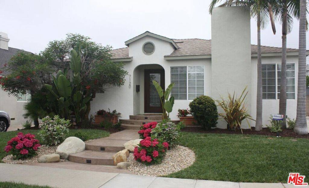 7120 Alverstone AVE, Los Angeles, CA 90045