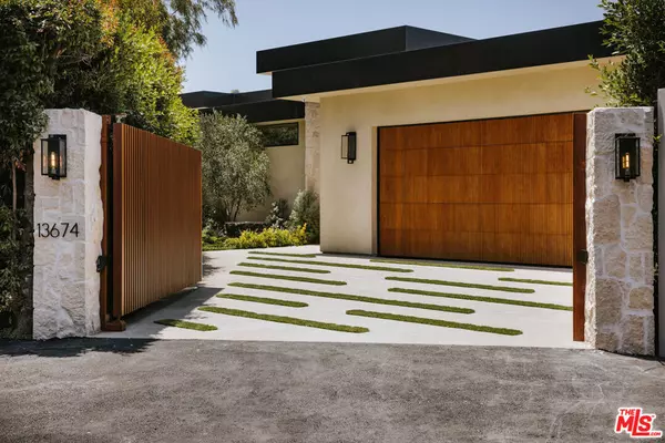 13674 Bayliss RD, Los Angeles, CA 90049