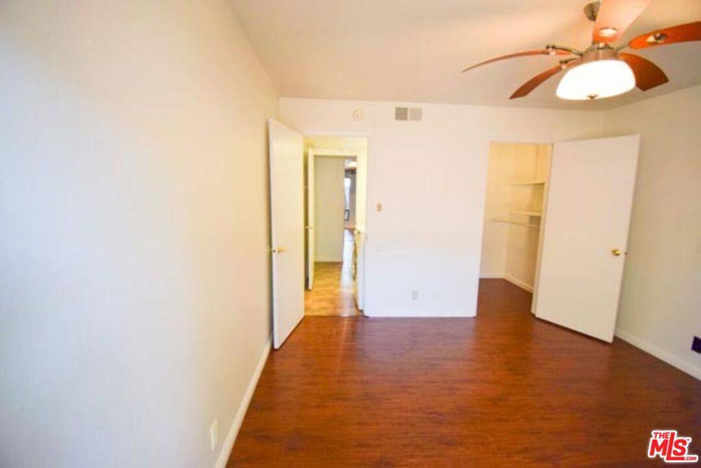 Sacramento, CA 95825,1039 Fulton AVE #381