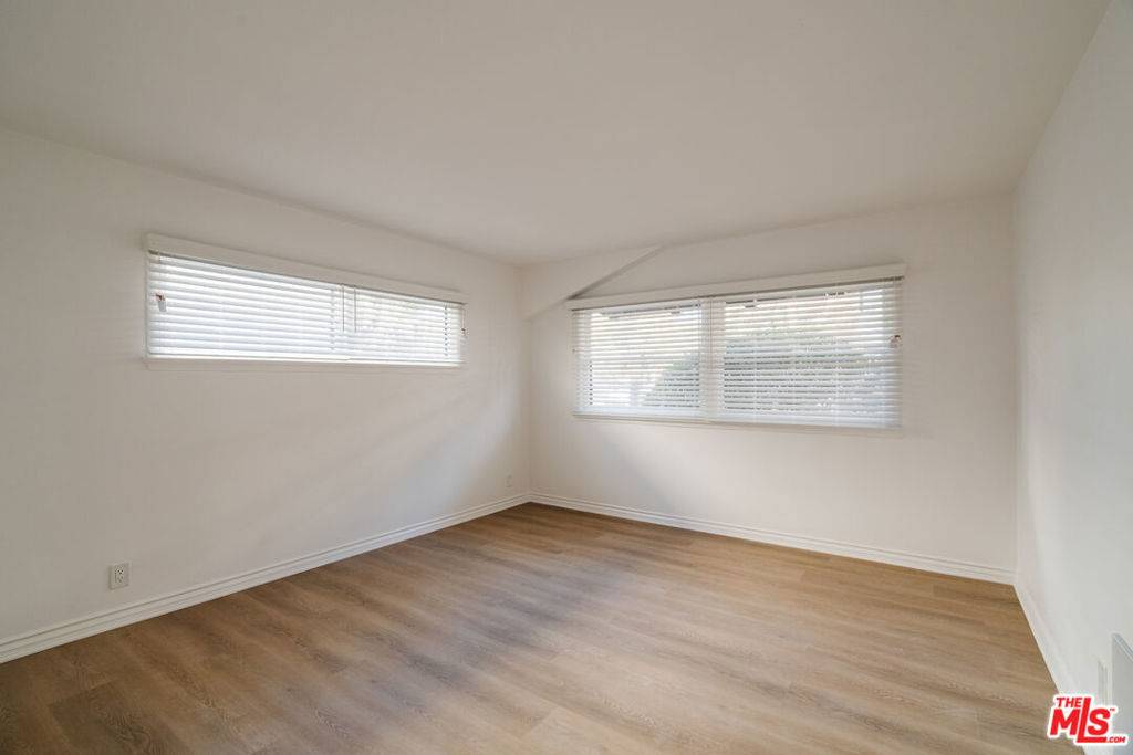 West Hollywood, CA 90069,1147 Horn AVE #3