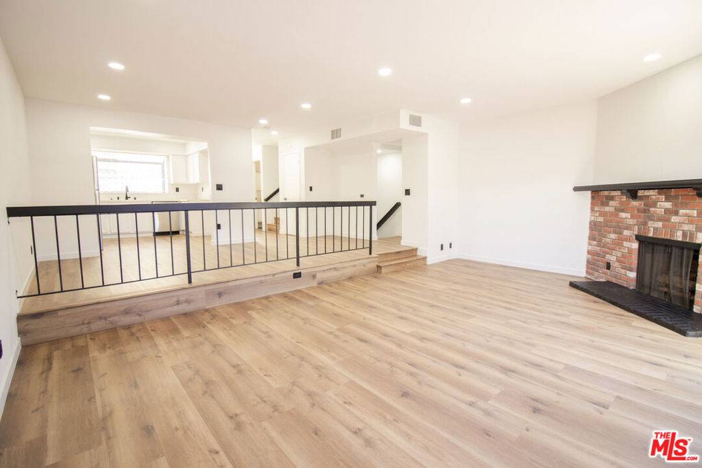 1132 19th ST #2, Santa Monica, CA 90403