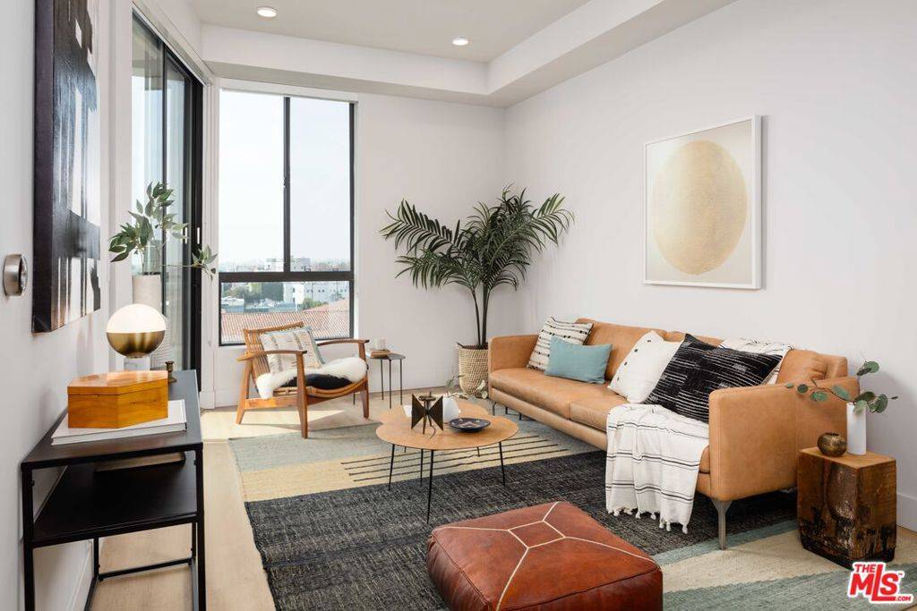Culver City, CA 90232,3833 Dunn #204