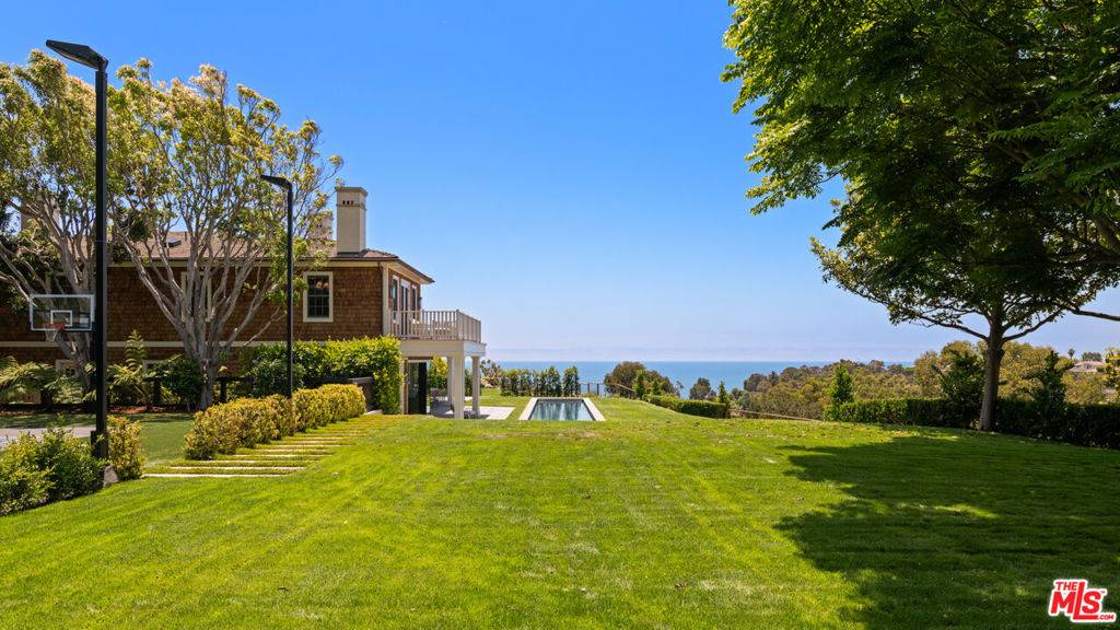 Pacific Palisades, CA 90272,525 Spoleto DR