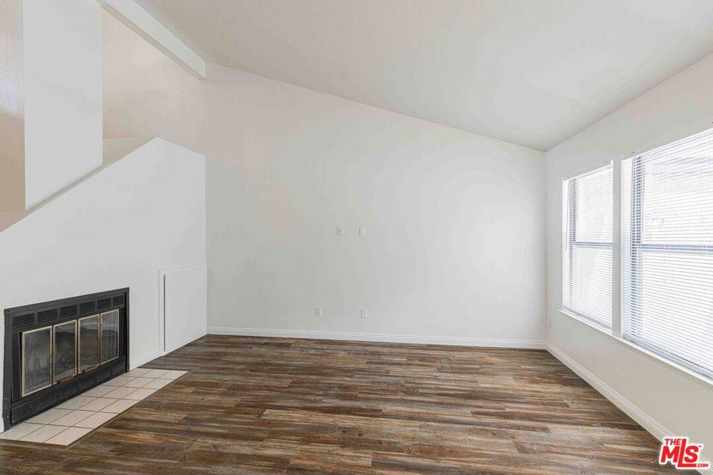 Bakersfield, CA 93309,5500 Lennox AVE #20