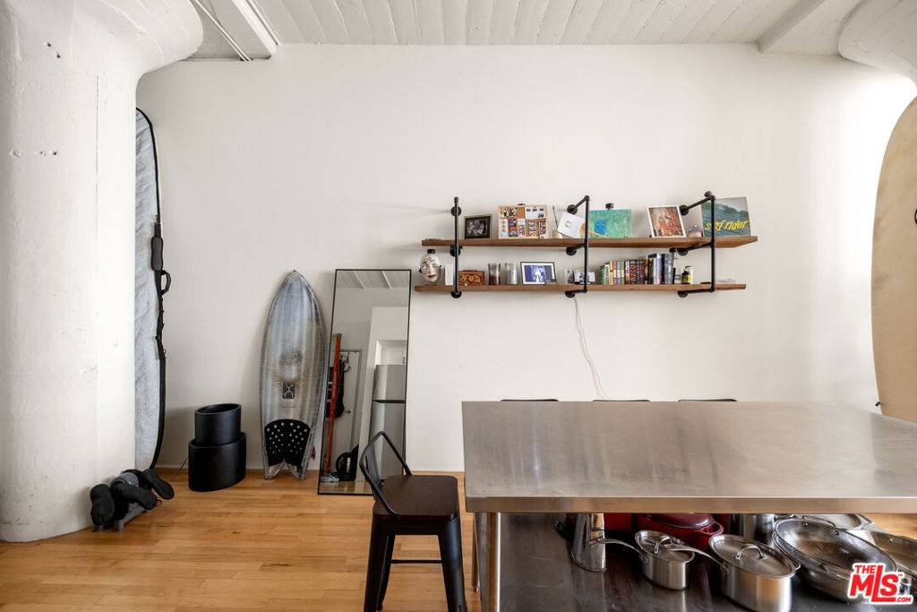 Los Angeles, CA 90013,420 S San Pedro ST #416
