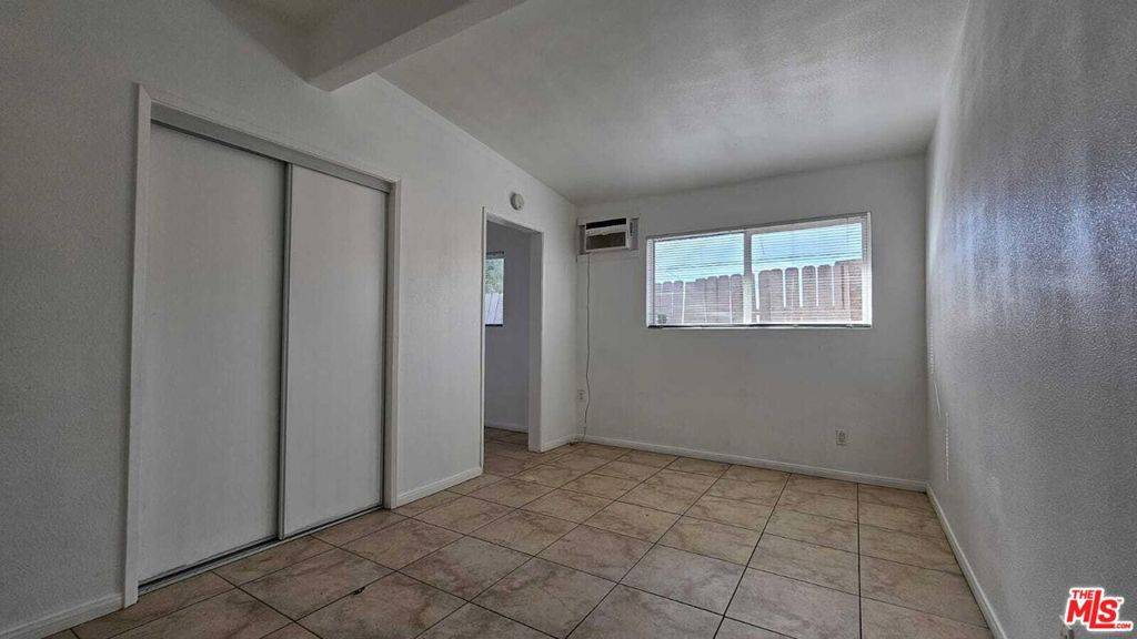 Desert Hot Springs, CA 92240,66327 7th ST #4