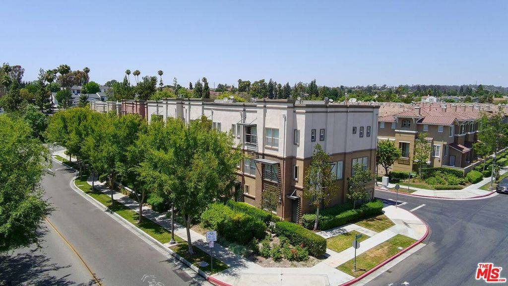 2264 Clark DR, Fullerton, CA 92833