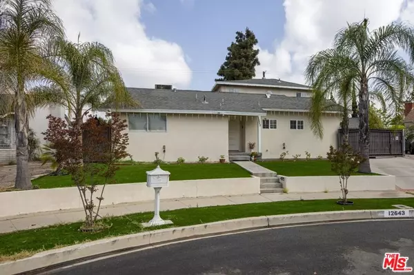 12643 Elkwood ST, North Hollywood, CA 91605