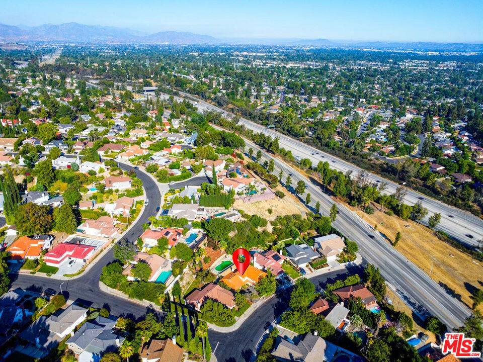 Porter Ranch, CA 91326,11258 Yolanda AVE