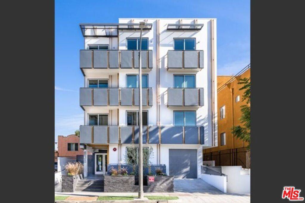 838 Hudson #ph1, Los Angeles, CA 90038