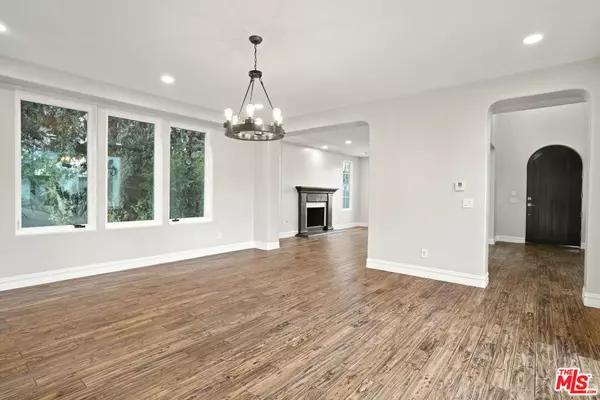 Encino, CA 91316,5309 Louise AVE