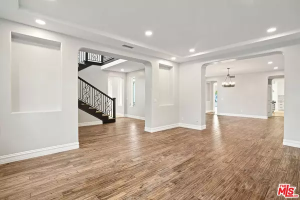 Encino, CA 91316,5309 Louise AVE