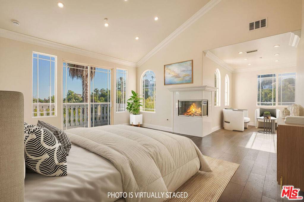 Bell Canyon, CA 91307,166 Dapplegray RD
