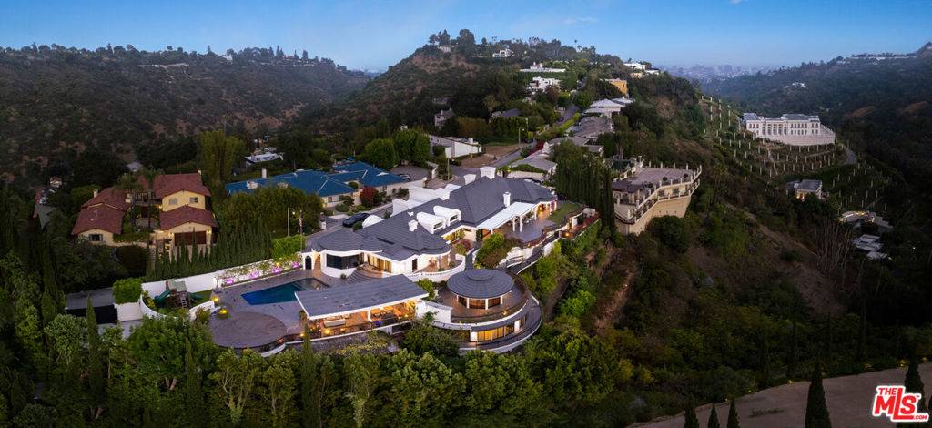 1601 Bel Air RD, Los Angeles, CA 90077